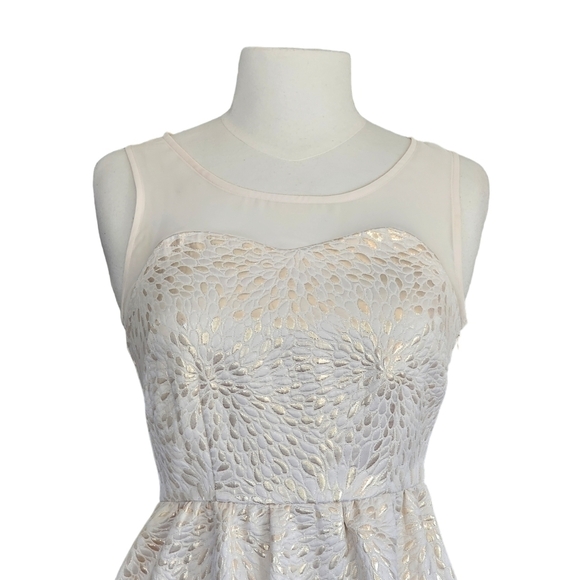 Elle Cream Shimmer Metallic Illusion Top Mini Dress Size 4 - Picture 4 of 11